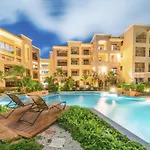 Luxury Beachfront Condo With 3 Bedrooms & Ocean View - El Faro Residences - Reef 301