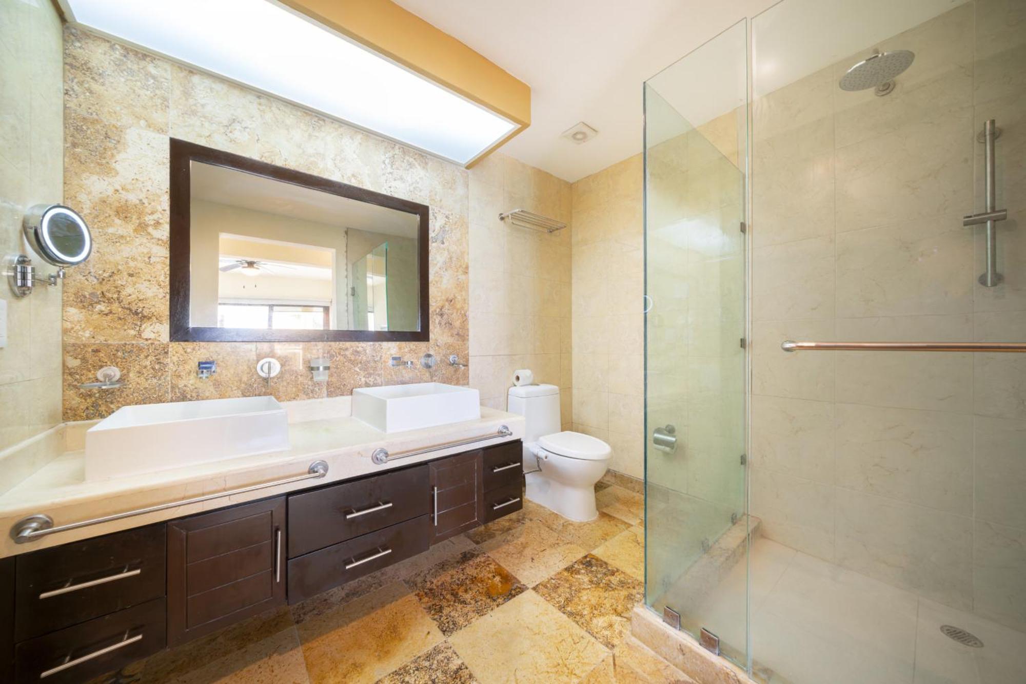 Luxury Beachfront With 3 Bedrooms & Ocean View - El Faro Residences - Reef 301 Apartment Playa del Carmen