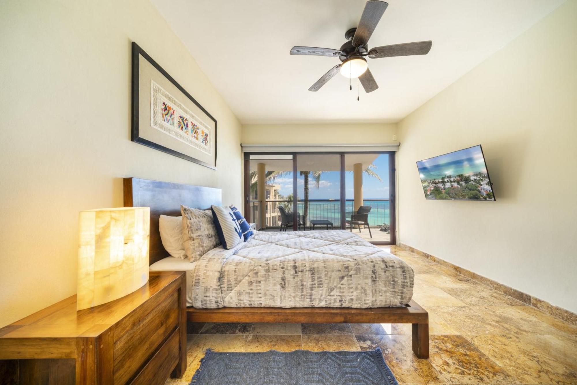 Luxury Beachfront With 3 Bedrooms & Ocean View - El Faro Residences - Reef 301 *